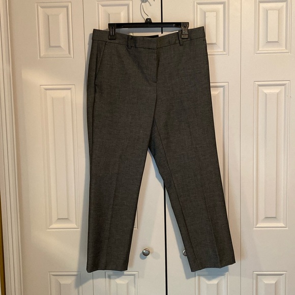 Ann Taylor Pants - NWT AnnTaylor curvy size 10 the ankle pants